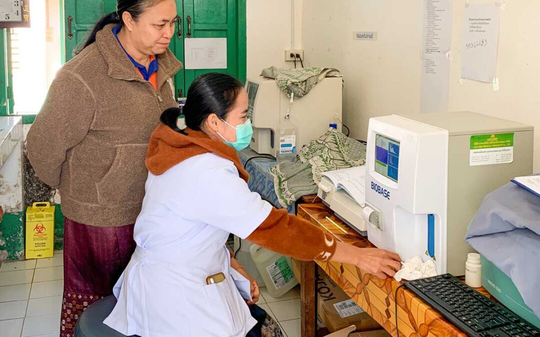 Labormedizin im Nordosten von Laos: Mit Ausdauer zum Erfolg